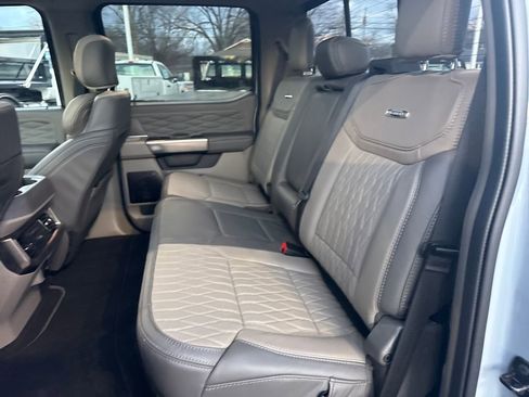 Used 2025 Ford F350 Platinum w/ Platinum Plus Package image 21