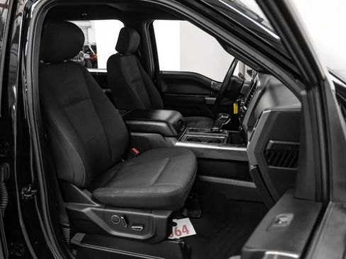 Used 2018 Ford F150 XLT w/ Equipment Group 302A Luxury AWD/4WD image 30