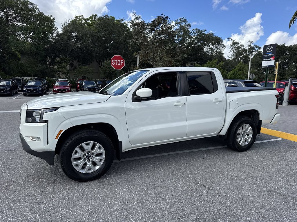 Used 2022 Nissan Frontier SV AWD/4WD image 10
