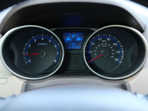 Used 2014 Hyundai Tucson Limited w/ Technology Package 02 FWD image 15
