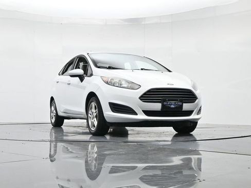 Used 2018 Ford Fiesta SE image 32