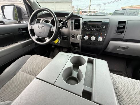 Used 2012 Toyota Tundra 4x4 Double Cab w/ Tow Pkg image 3