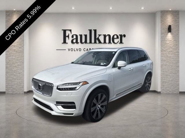 Certified 2025 Volvo XC90 T8 Ultra w/ Protection Package Premier AWD/4WD image 24