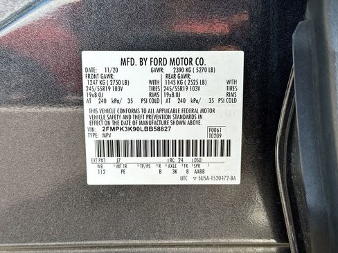 Used 2020 Ford Edge Titanium w/ Equipment Group 301A FWD image 6