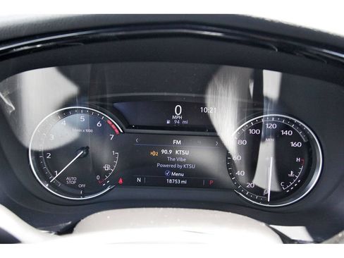 Used 2023 Cadillac XT5 Luxury FWD image 13