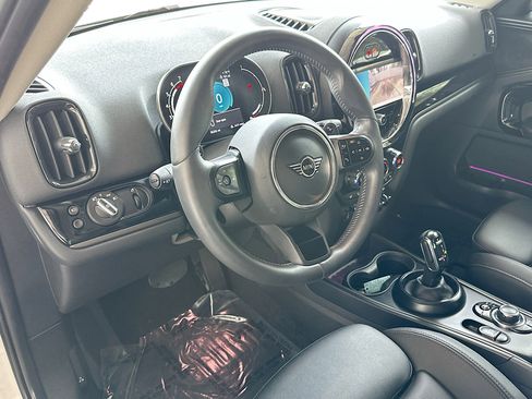 Certified 2024 MINI Cooper Countryman S image 9