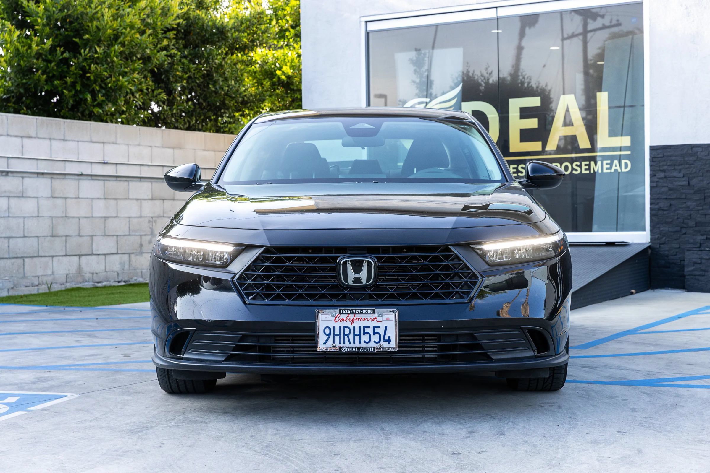 Used 2023 Honda Accord EX image 4