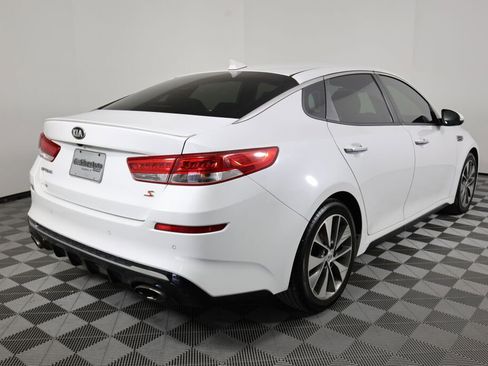 Used 2019 Kia Optima S FWD image 2