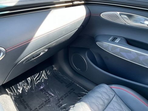 Used 2025 Genesis GV70 3.5T Sport w/ Sport Advanced Package image 32