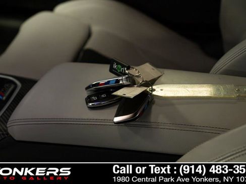 Used 2022 BMW M4 xDrive Competition w/ M Carbon Exterior Package image 61