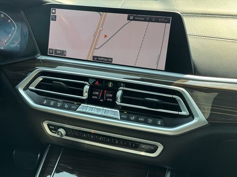 Used 2020 BMW X5 M50i AWD/4WD image 16
