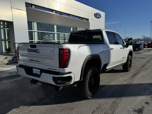 Used 2024 GMC Sierra 3500 Denali Ultimate image 39