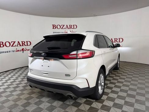 Used 2019 Ford Edge SEL w/ Equipment Group 201A FWD image 8
