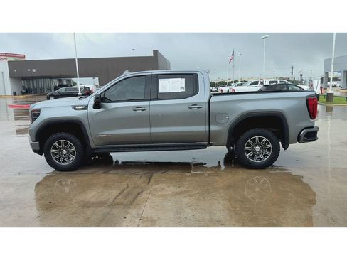 Used 2024 GMC Sierra 1500 AT4 w/ AT4 Premium Package AWD/4WD image 5
