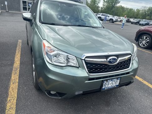 Used 2015 Subaru Forester 2.5i Limited AWD/4WD image 2