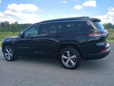 Used 2021 Jeep Grand Cherokee L Limited AWD/4WD image 6
