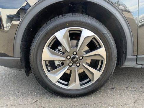 Used 2024 Ford Escape Platinum image 11