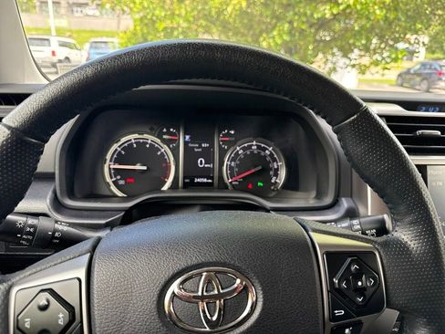 Certified 2023 Toyota 4Runner Limited AWD/4WD image 5