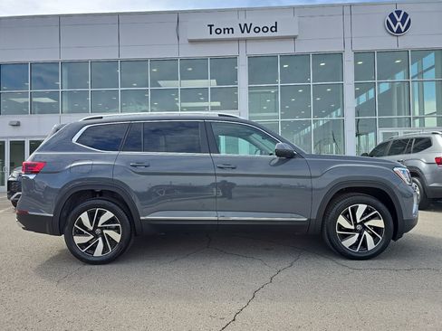 New 2026 Volkswagen Atlas SEL AWD/4WD image 2