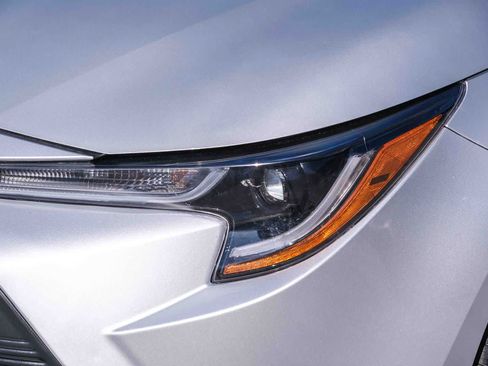 Certified 2024 Toyota Corolla LE FWD image 12