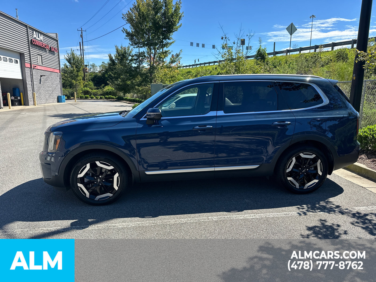 Used 2023 Kia Telluride EX FWD image 8