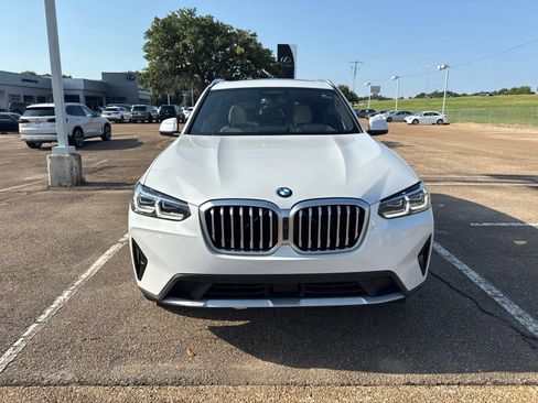 Used 2024 BMW X3 sDrive30i w/ Premium Package RWD image 2