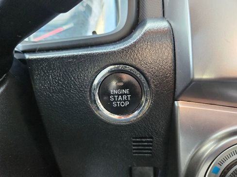 Used 2018 Toyota 4Runner Limited image 9