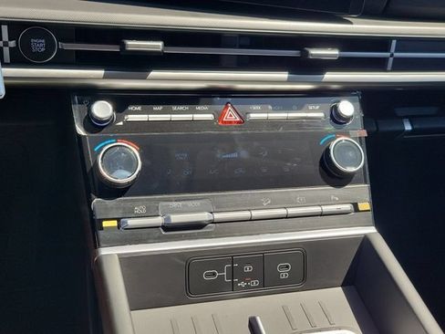 New 2026 Hyundai Santa Fe SE FWD image 14