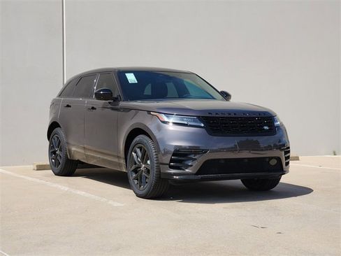 Used 2025 Land Rover Range Rover Velar Dynamic SE image 2