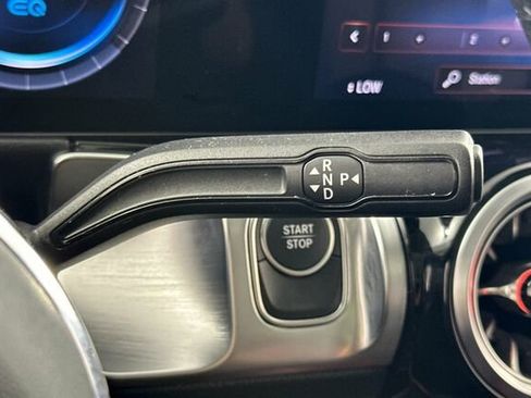 Certified 2023 Mercedes-Benz EQB 350 4MATIC SUV image 24