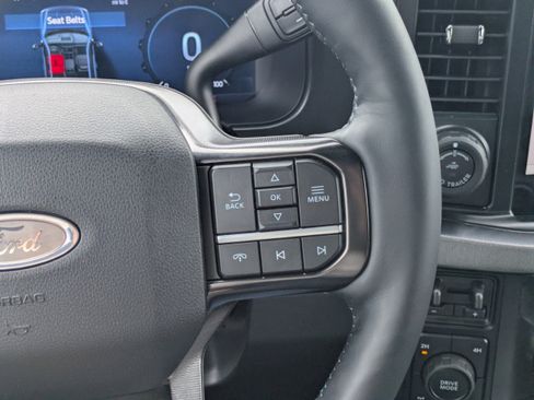 New 2026 Ford F250 Platinum AWD/4WD image 19