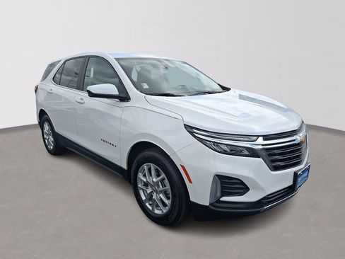 Certified 2022 Chevrolet Equinox LT FWD image 3