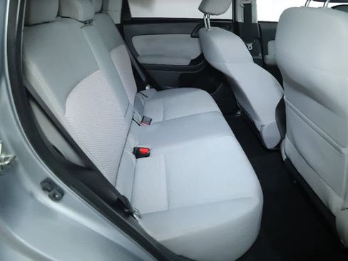 Used 2014 Subaru Forester 2.5i Premium AWD/4WD image 32