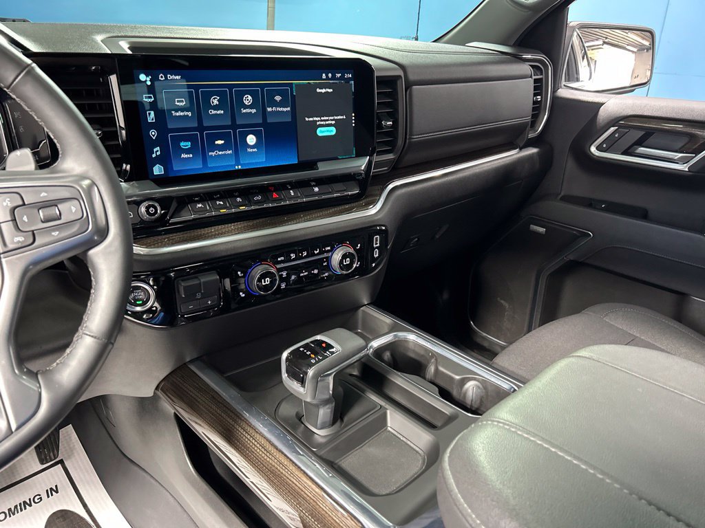 Used 2025 Chevrolet Silverado 1500 RST w/ Convenience Package II AWD/4WD image 26