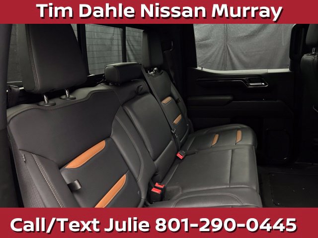 Used 2023 GMC Sierra 1500 AT4 w/ Technology Package AWD/4WD image 16