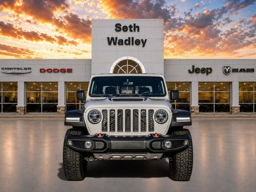Used 2021 Jeep Gladiator Mojave AWD/4WD image 2