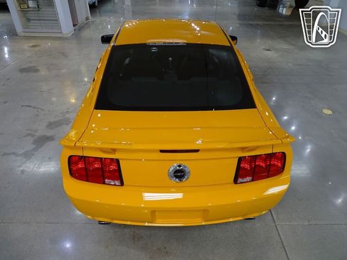 Used 2007 Ford Mustang GT image 12