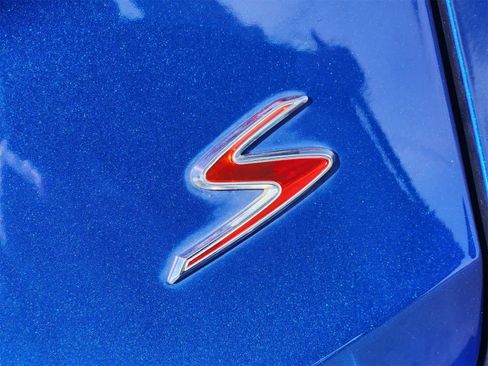 Used 2017 Kia Forte S w/ S Technology Package image 12