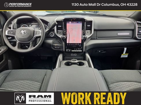 New 2026 RAM 2500 Big Horn AWD/4WD image 16