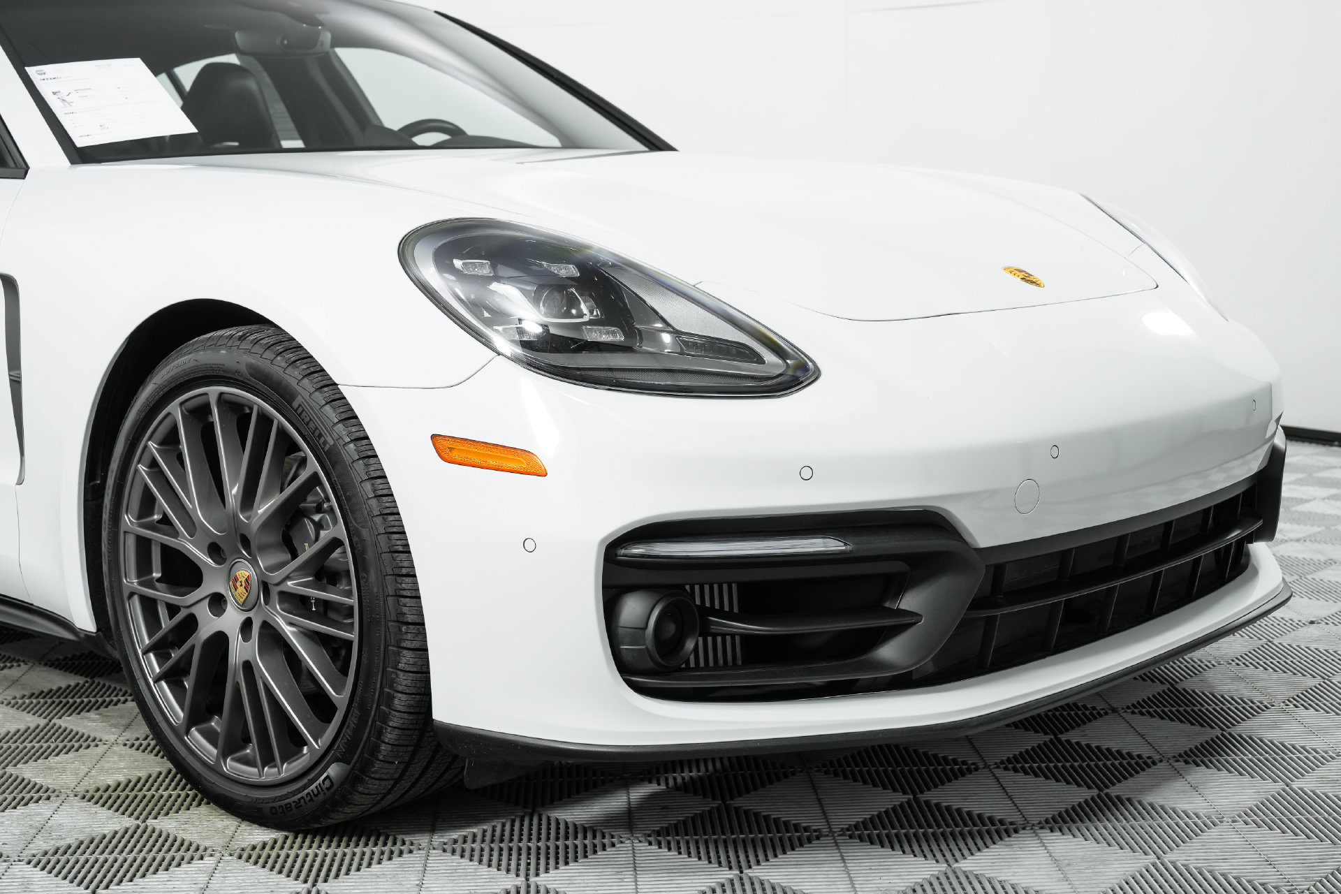 Used 2023 Porsche Panamera Platinum Edition RWD image 64