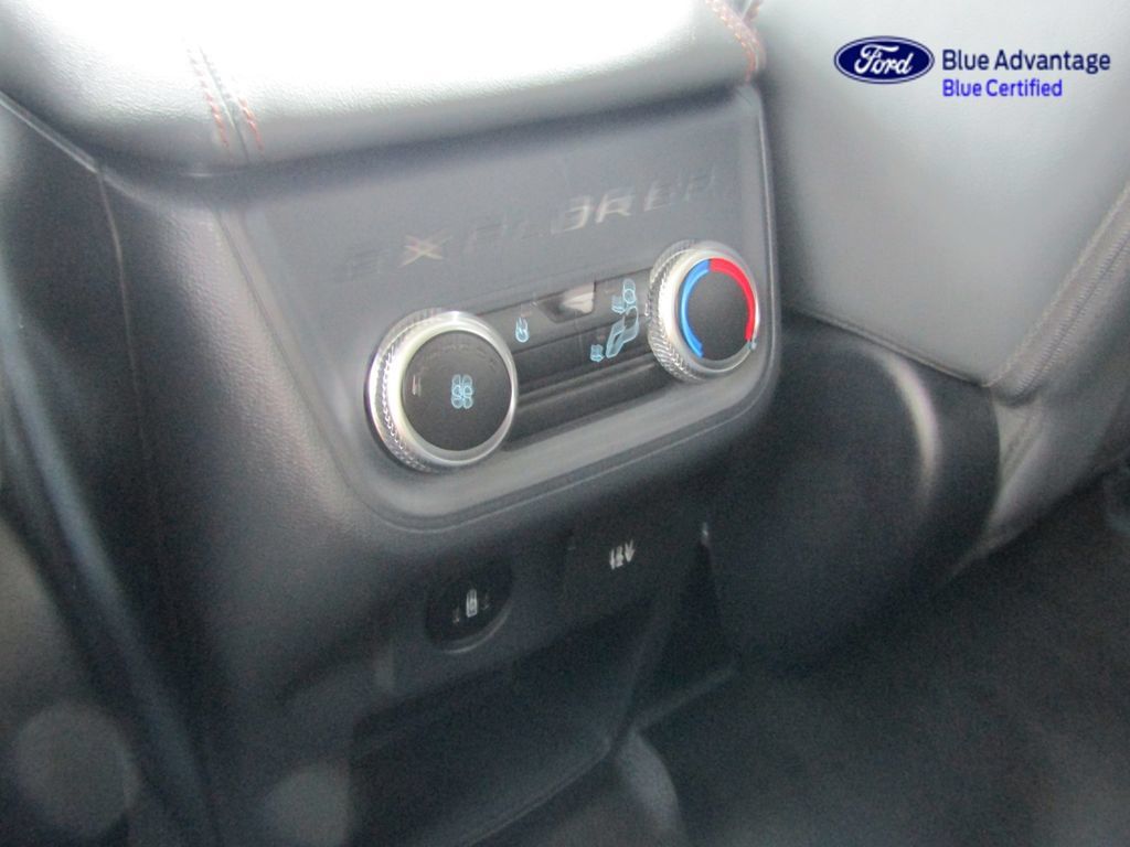 Certified 2025 Ford Explorer Active w/ Active Comfort Package AWD/4WD image 25