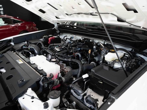 Used 2024 Toyota Tacoma SR5 image 32