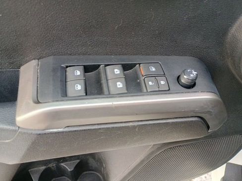 Used 2023 Toyota Tacoma SR5 image 22