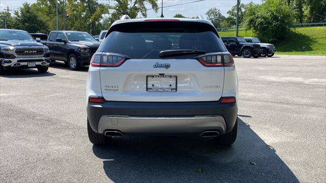 Certified 2021 Jeep Cherokee Limited w/ Elite Package AWD/4WD image 4