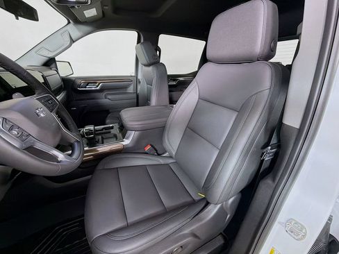 New 2026 Chevrolet Silverado 1500 LT Trail Boss w/ Convenience Package II AWD/4WD image 11