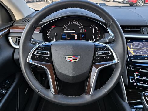 Used 2017 Cadillac XTS Luxury FWD image 28