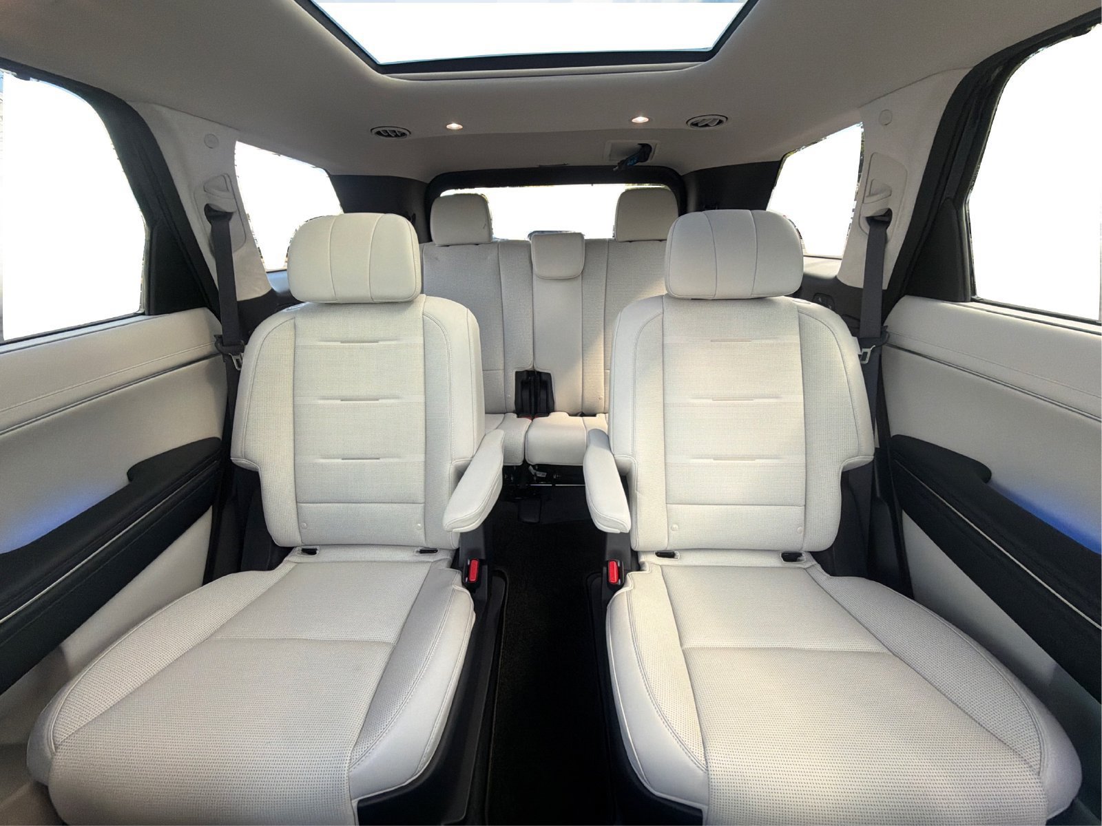 Certified 2026 Hyundai Palisade Calligraphy AWD/4WD image 15