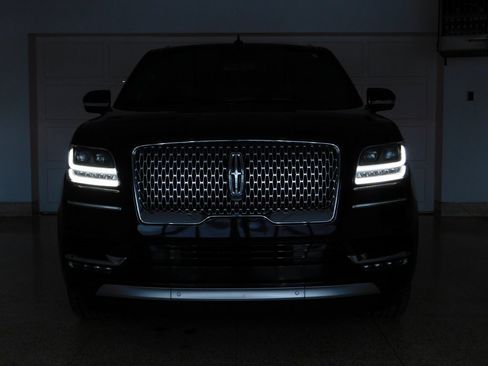 Used 2021 Lincoln Navigator L Reserve image 15