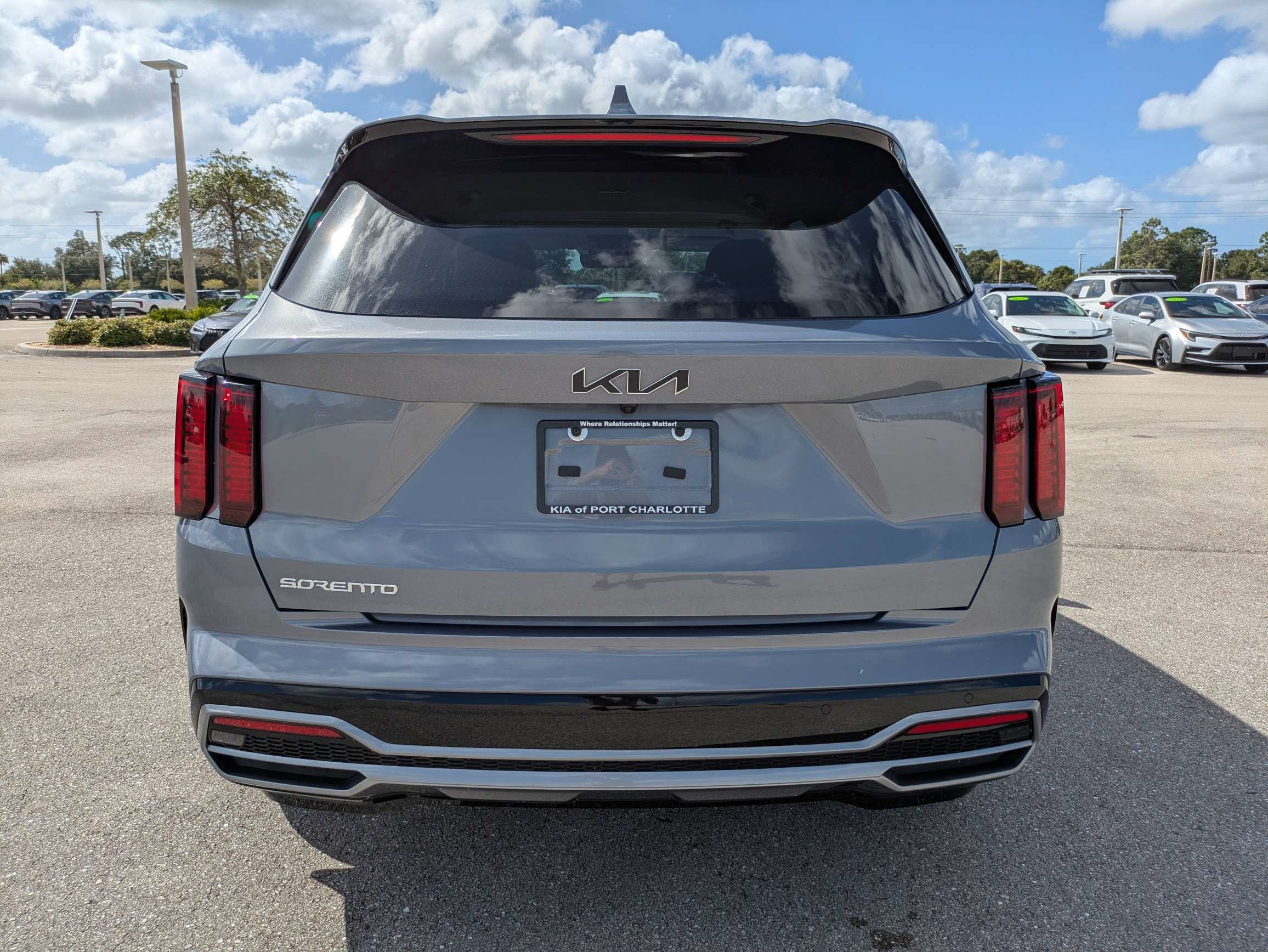 Certified 2023 Kia Sorento EX FWD image 5