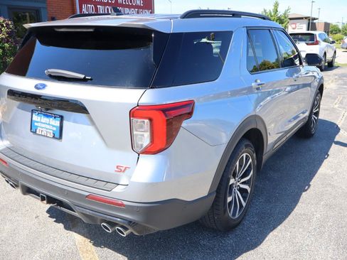Used 2022 Ford Explorer ST AWD/4WD image 11